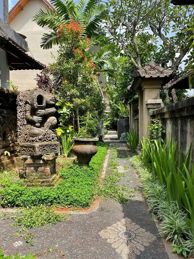 Kasapa Inn ウブド ゲストハウス
